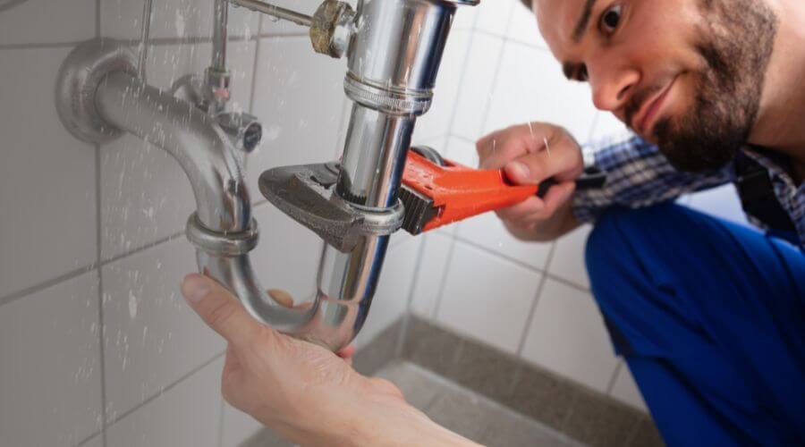 Professional same day plumber services in Grant, FL